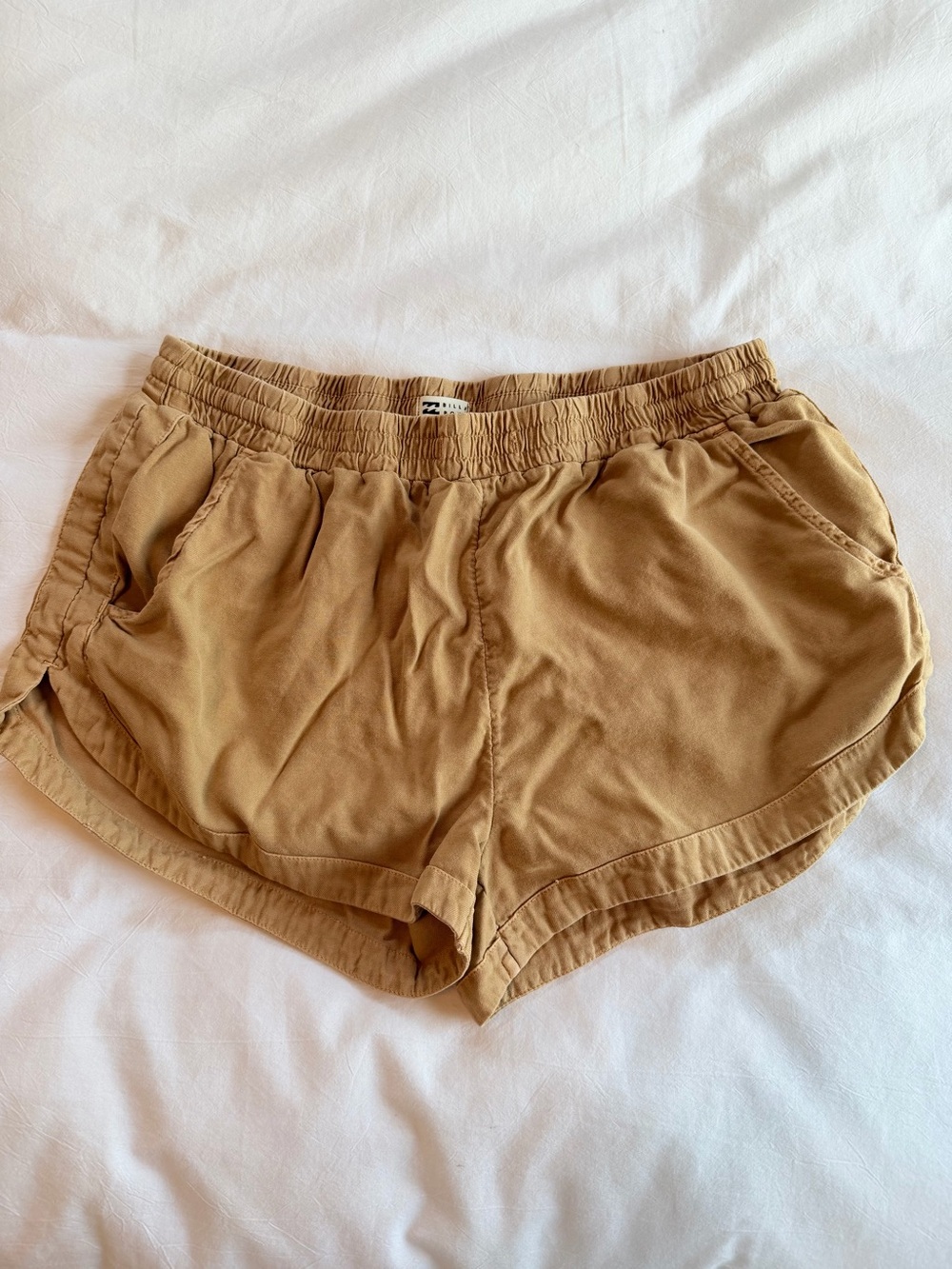 Women's Billabong Tan Elastic-Waist Lounge Shorts